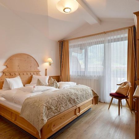 Apparthotel Ederfeld 메이른호픈 외부 사진